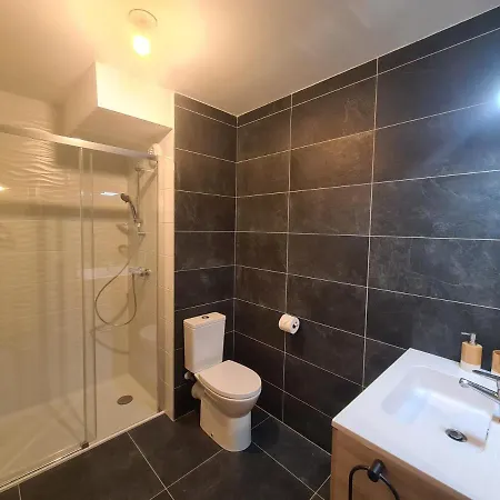 Apartment Emeraude - Centre Village - Aravistour *