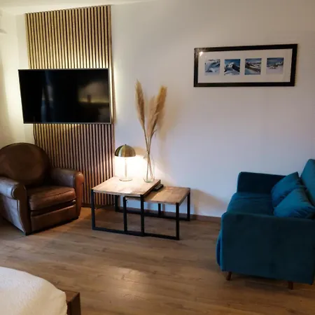 Emeraude - Centre Village - Aravistour Saint-Jean-de-Sixt