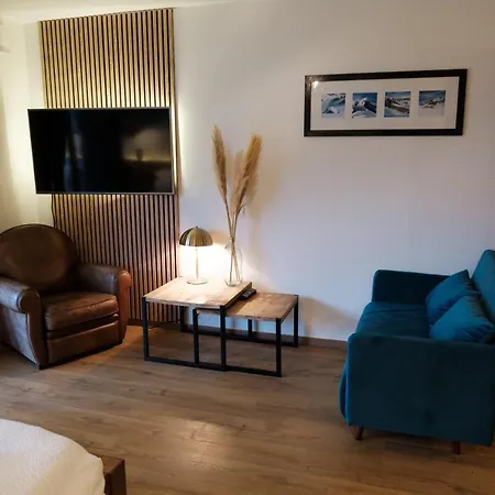 Emeraude - Centre Village - Aravistour Saint-Jean-de-Sixt